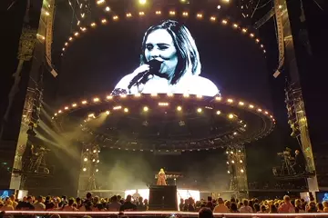 Photo by Daniel Cribb