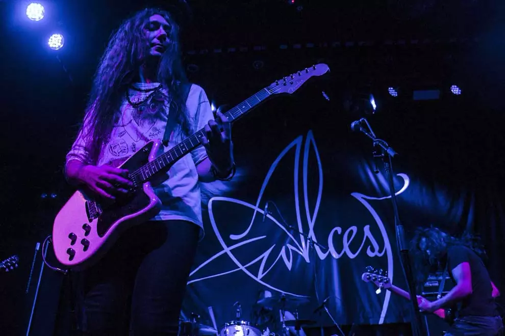 Photos by Brendan Delavere