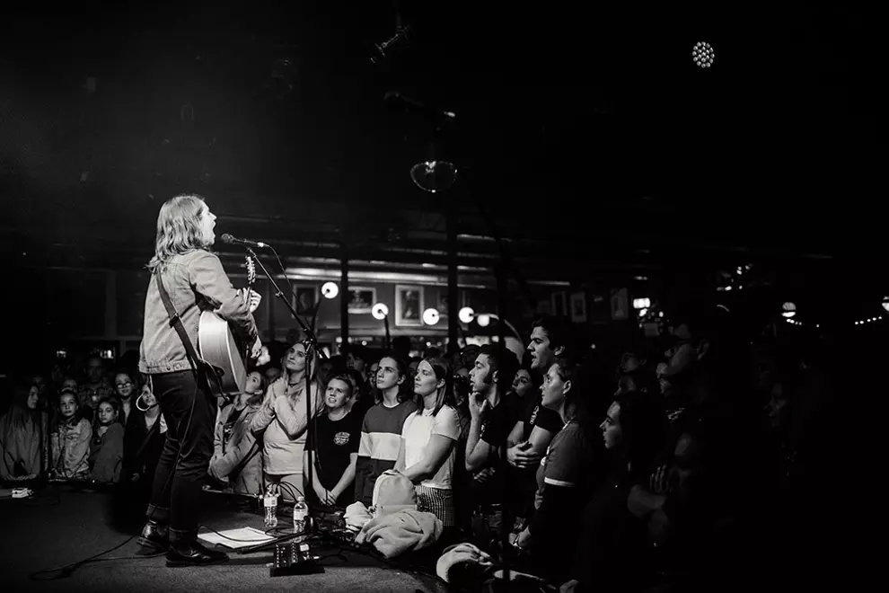 Alex Lahey at The Gov