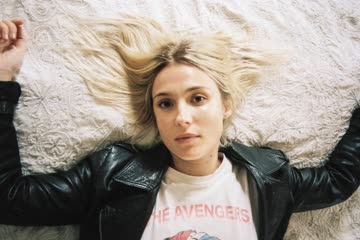 Ali Barter Is Going On Tour (Around Her House)