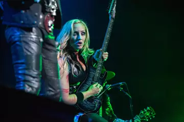 Nita Strauss @ Rod Laver Arena