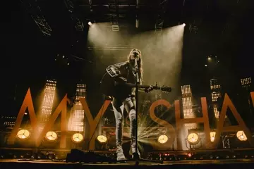 Amy Shark @ Fremantle Arts Centre. Photos by Brendan Cecich.