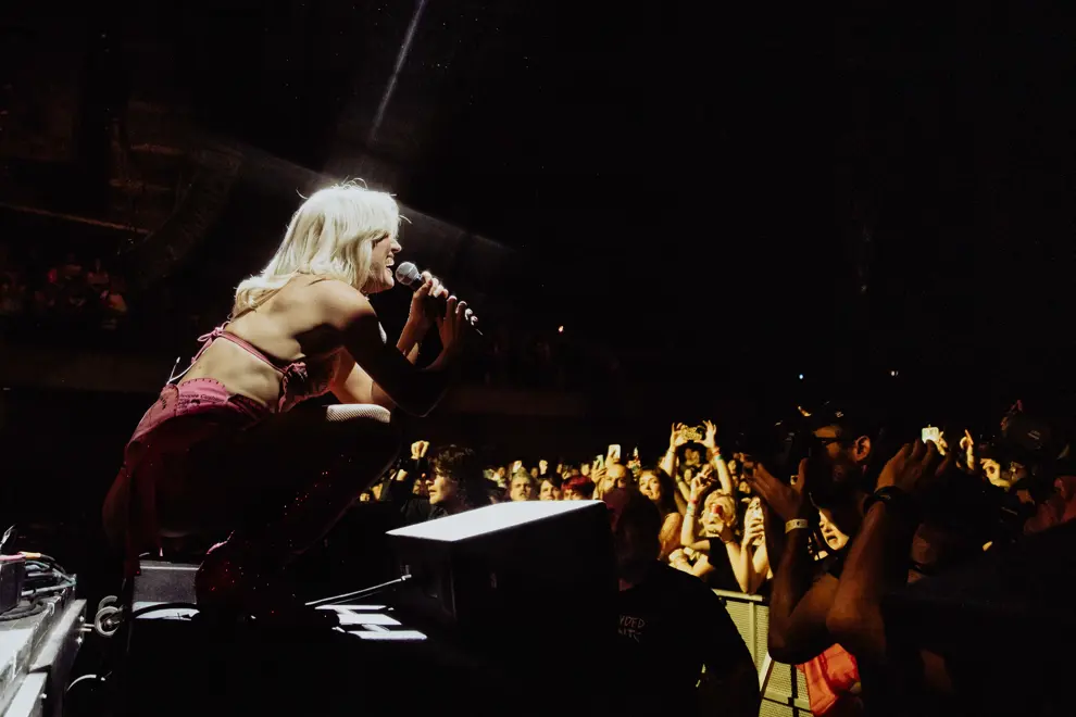 Amyl And The Sniffers