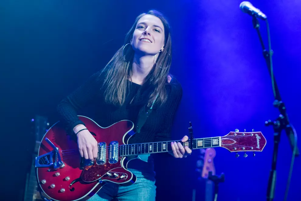 Angie McMahon in Sydney last year. Pic by Peter Dovgan