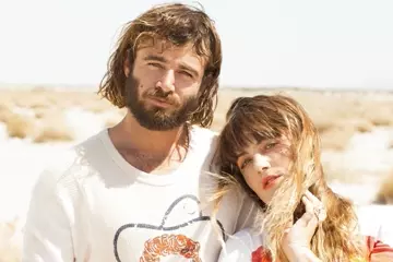 Angus & Julia Stone