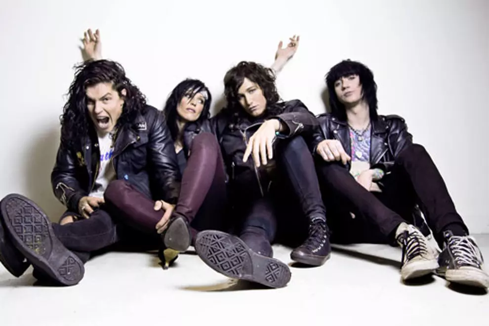 The Art. Azaria Byrne second from right