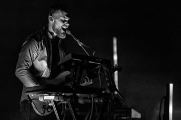 Live Review: Asgeir, Woodes