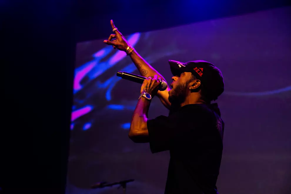6lack @ The Forum. Photos by Monique Pizzica