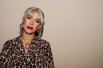 Briana Dinsdale Announces Debut EP 'Late Night Small Talks'