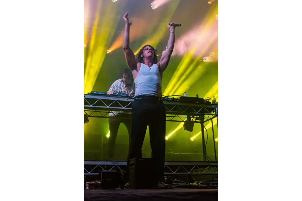 The Cambridge Hotel Farewell/Peking Duk