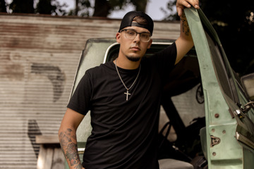 Chase Matthew Brings The Holdin’ It Down Under Tour To Australia In 2026 