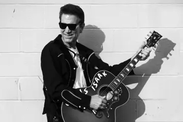 Chris Isaak