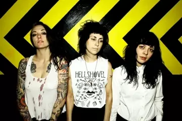 The Coathangers