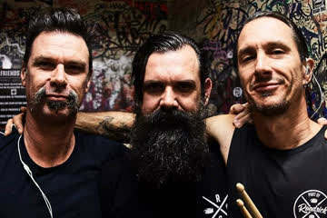 SINGLE PREMIERE: COG - 'Drawn Together'