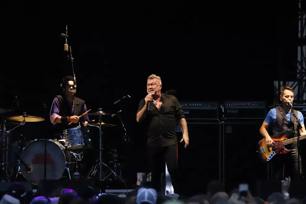 Cold Chisel @ Glenelg Beach. Pic by georgiekattephotography