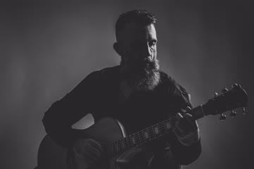 VIDEO PREMIERE: Colin Lillie - 'Sacred Sound'