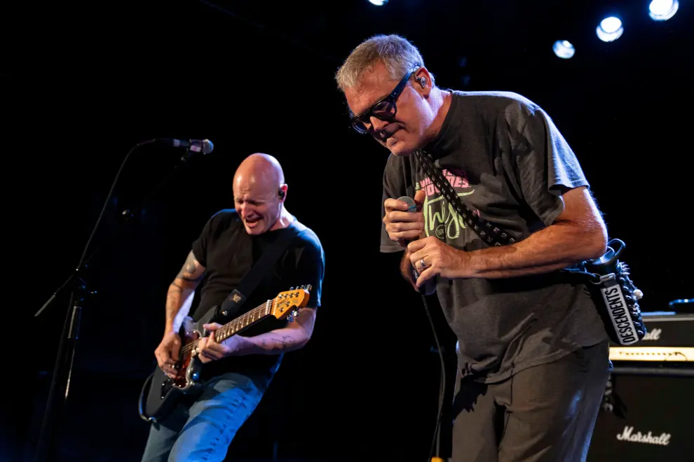 Descendents