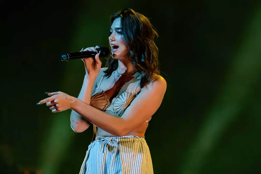 Dua Lipa