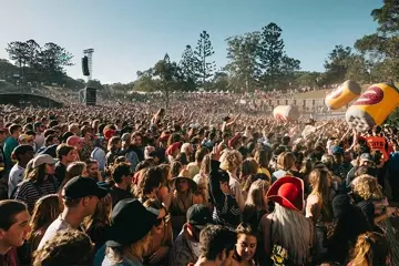 Photos by Clare Hawley & Markus Ravik