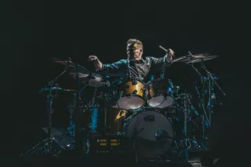 The Eagles live in Melbourne