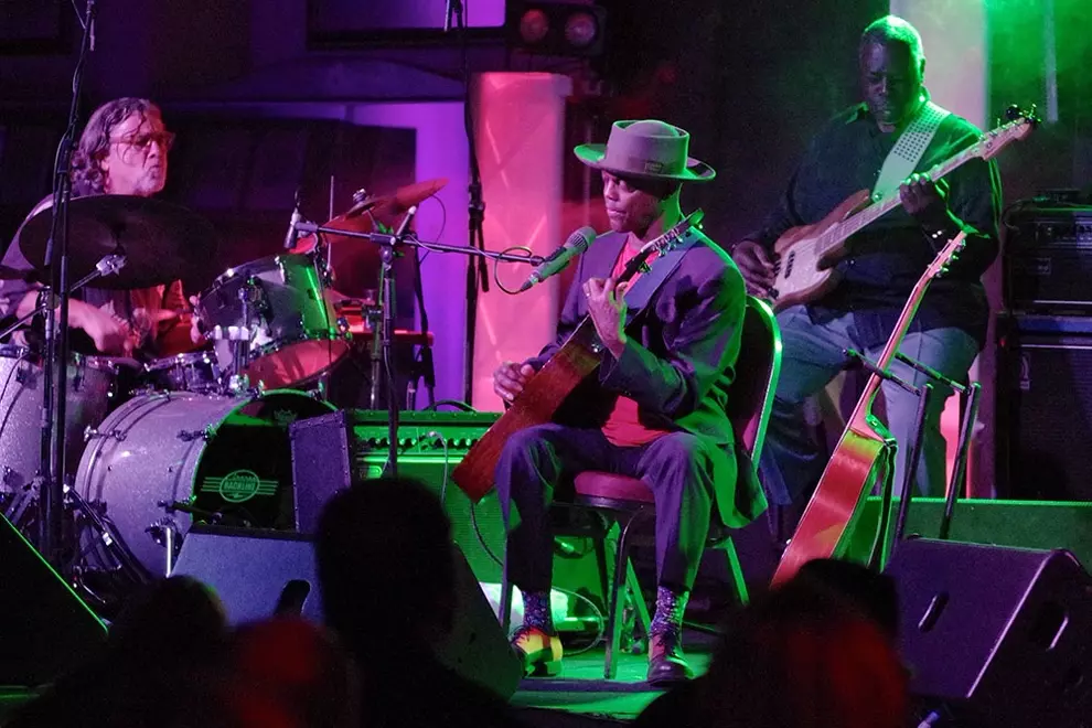 Eric Bibb @ Rock Rover. Pic by Alan Holbrook