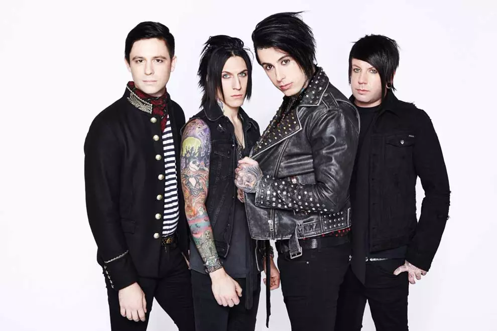 Falling In Reverse