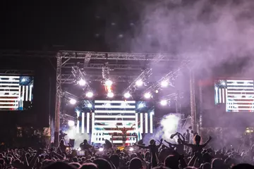 Fatboy Slim @ Nodes Park. Photos by Dana Weeks