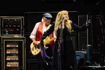 Fleetwood Mac @ RAC Arena. Photos by Linda Dunjey.