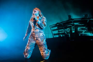 Live Review: Flight Facilities, The Kite String Tangle