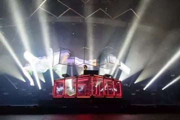 Photo by Joshua Braybrook