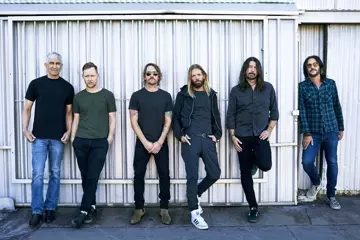 Foo Fighters (pic by Danny Clinch)