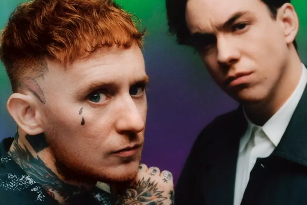 Frank Carter joins us for The Green Room With Tiana Speter this week!