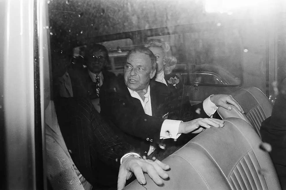 Frank Sinatra at Amsterdam Airport