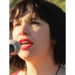 More Carrie Brownstein