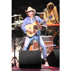 More Dwight Yoakam