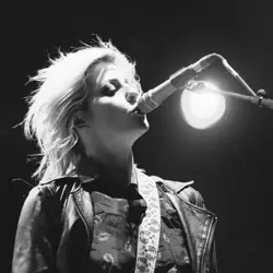 More Brody Dalle