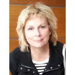 More Jennifer Saunders