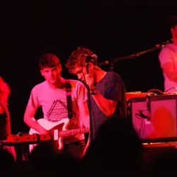 More Los Campesinos!