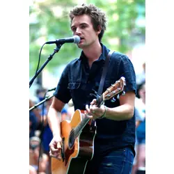 More Tyler Hilton