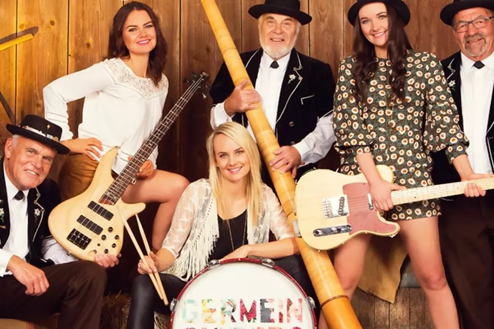 Germein Sisters with Alphorn-Trio Froschental