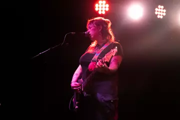 Girlpool @ Lansdowne Hotel. Photos by Munya Chawora.