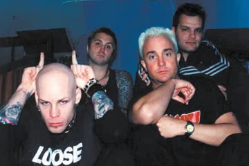 Goldfinger: Vege Out.