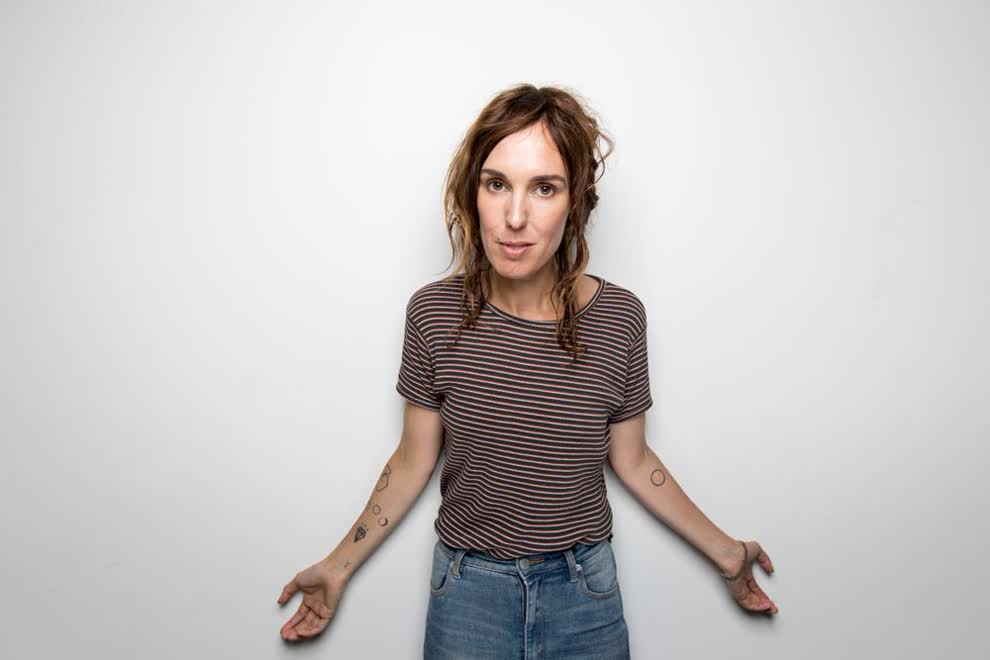 Holly Throsby. Photo by Cole Bennetts.