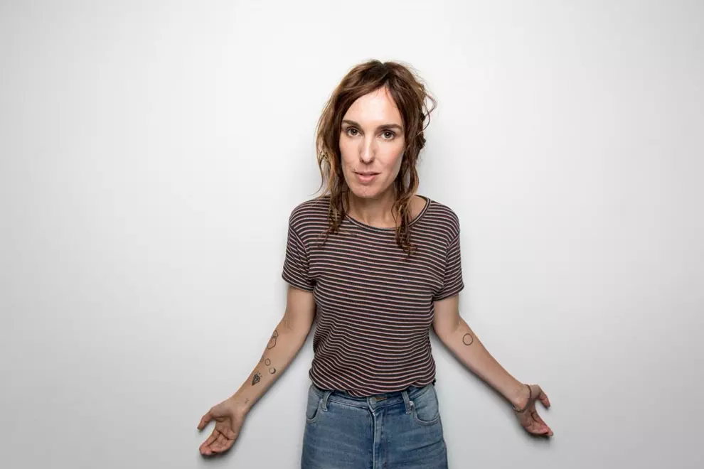 Holly Throsby. Photo by Cole Bennetts.