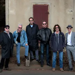 More Huey Lewis & The News