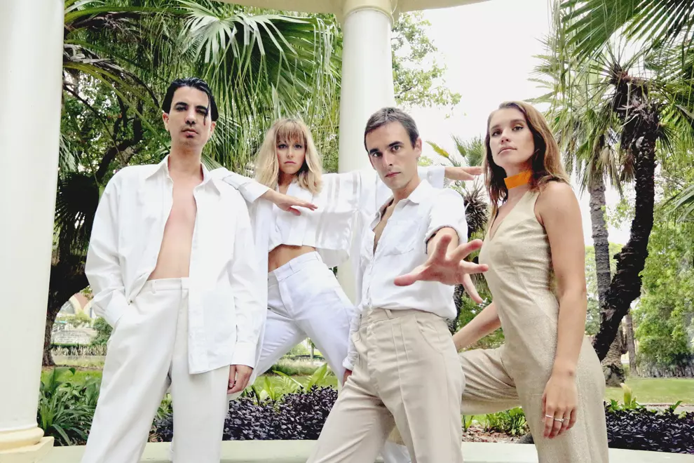 Photo by Lisa Businovski