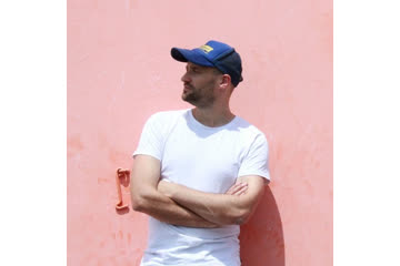 PREMIERE: James Kenyon - The Motorbike Song