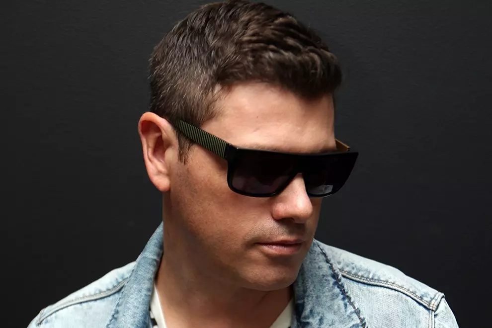 Jolyon Petch makes his ARIA Singles Chart Top 50 debut