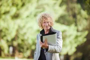 Jonnie Von Goes
