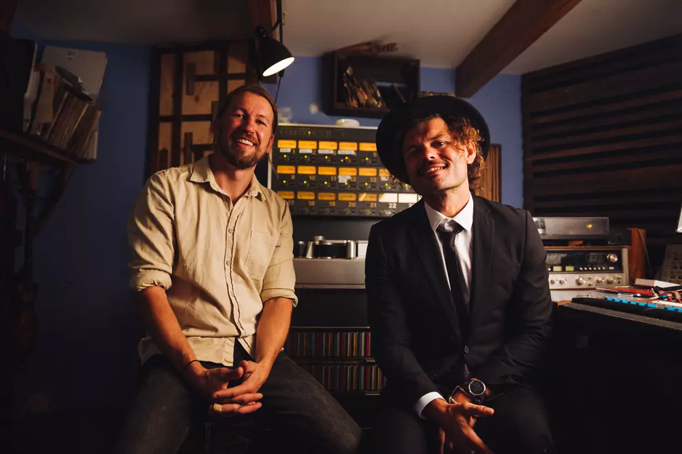 Josh Teskey & Ash Grunwald